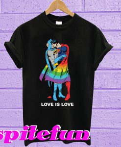 Superman kiss Batman – Love Is Love LGBT T-ShirtSuperman kiss Batman – Love Is Love LGBT T-Shirt