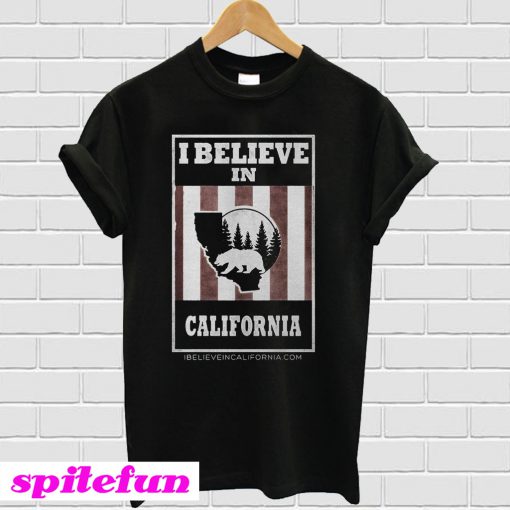 Bear I believe in California wildfires T-Shirt