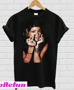 Rihanna T-Shirt