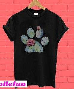 Dog paws cactus and flowers T-Shirt