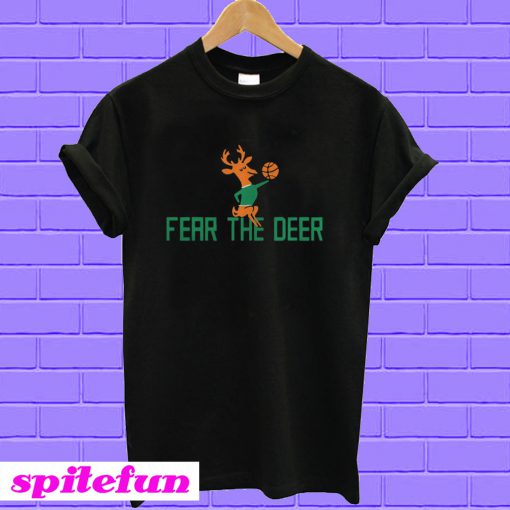 Milwaukee Fear The Deer Bucks Funny T-shirt