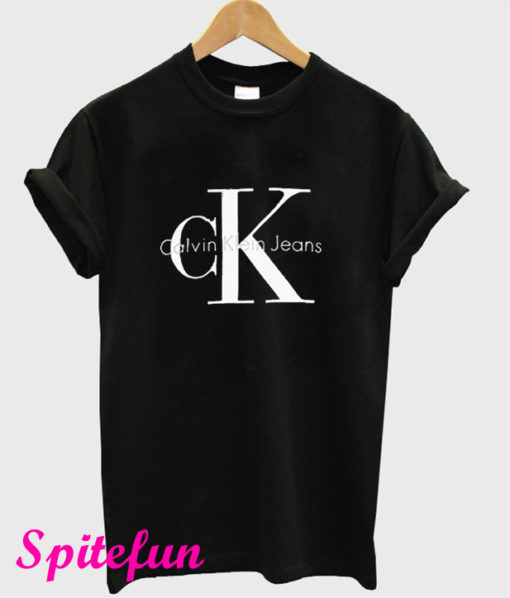 Calvin Klein T-Shirt